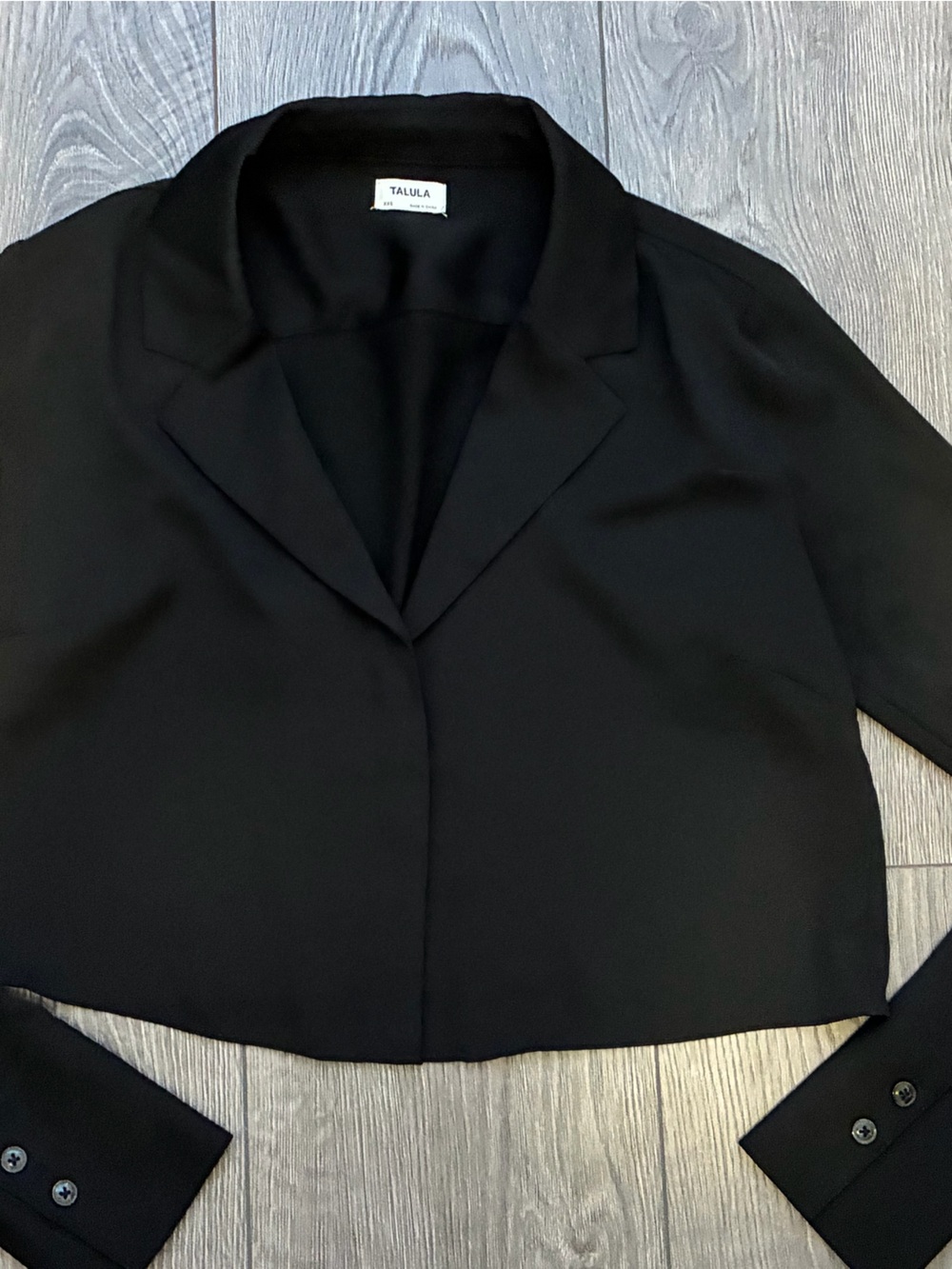 Aritzia Talula Black Cropped Button-Down Blazer